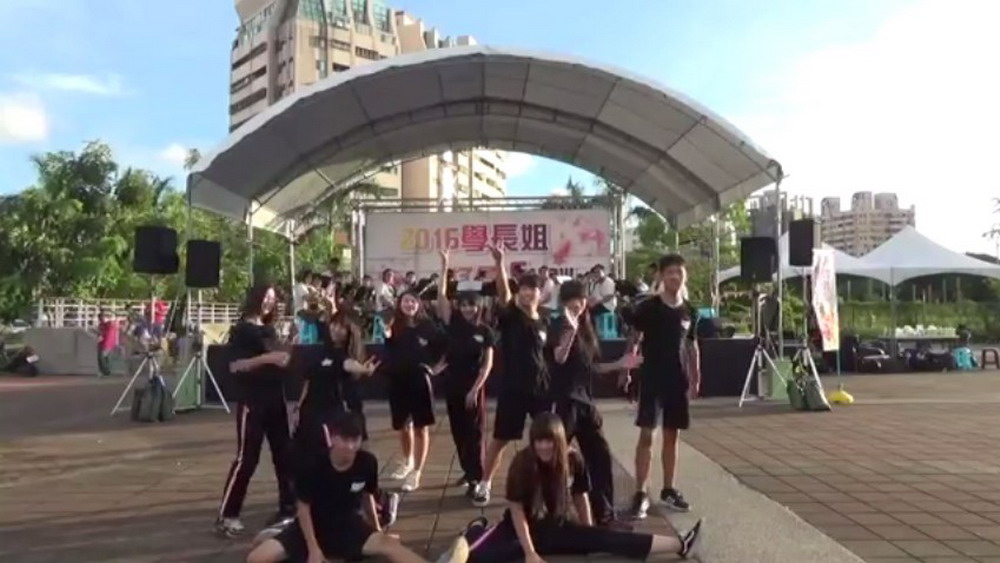 南大附中熱舞社表演