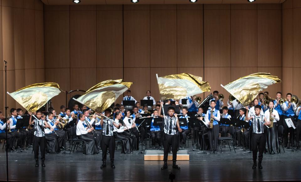 嘉義縣表演藝術中心--旗舞與管樂結合演出