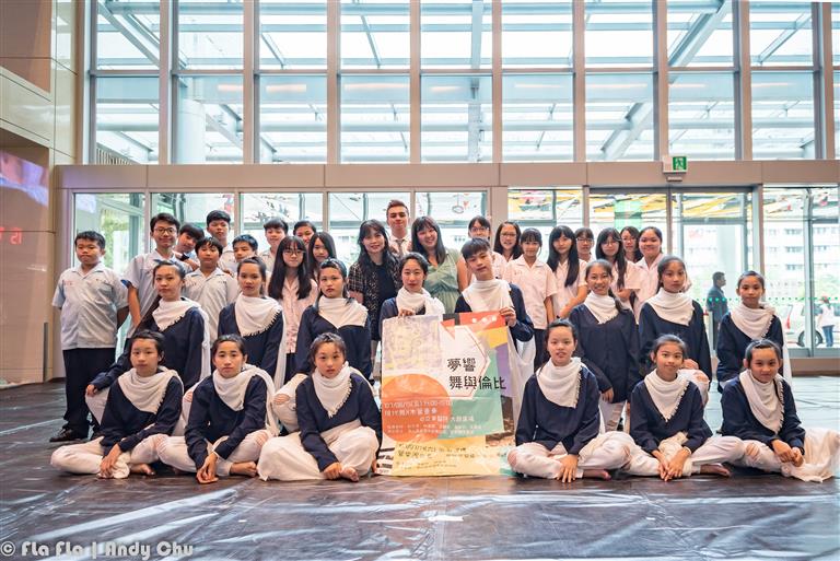 1070615亞東醫院義演舞蹈隊表演