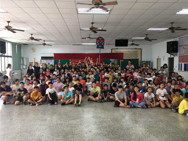 後壁國小─演出結束全體合影