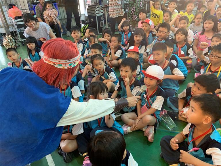 有獎問答~小朋友回答問題送禮物