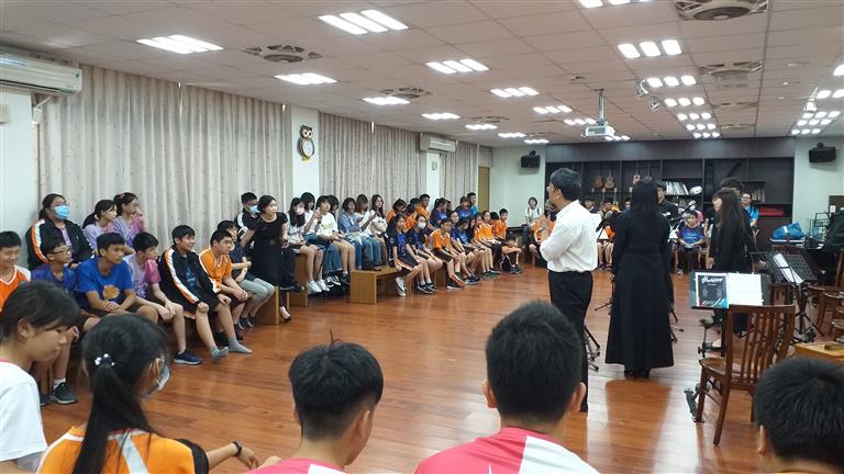 高雄市立文山高中成果圖