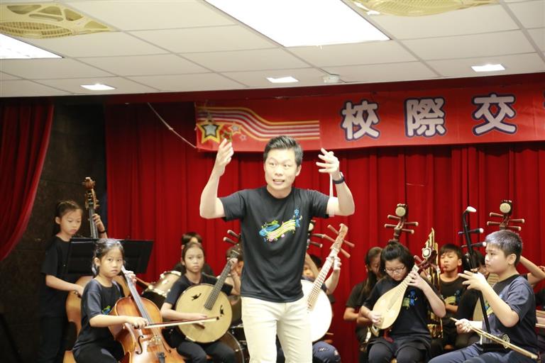 安東國小國樂團於台北市富安國小演奏