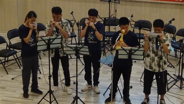精湛五重奏演出