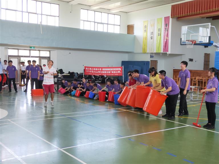 打擊樂團演出
