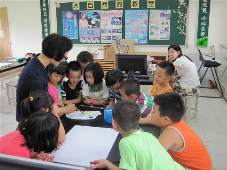 財團法人毛毛蟲兒童哲學基金會成果圖