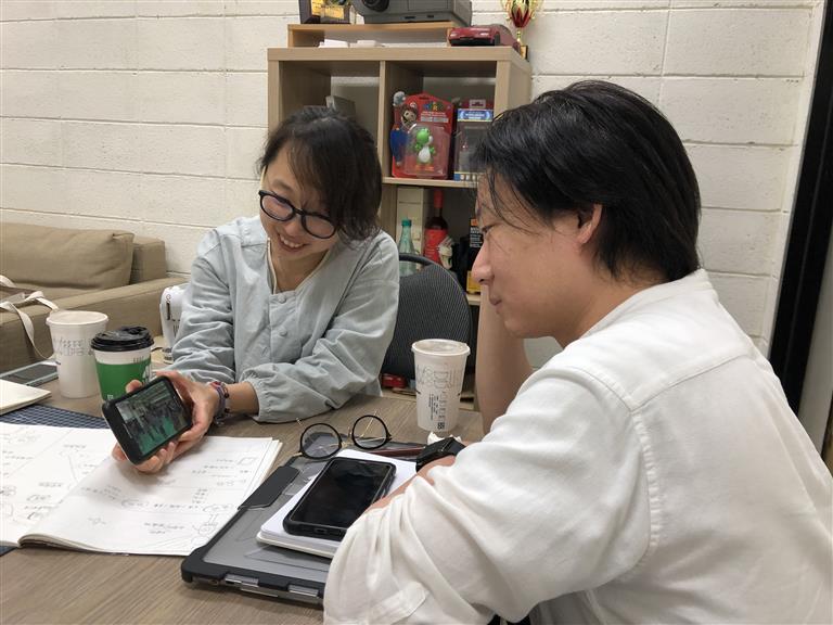 向互動科技專家江振維請益