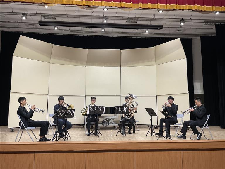 學生精彩演出