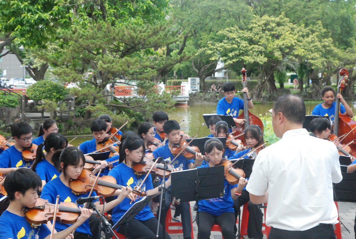 臺北市立敦化國民中學弦樂團成果圖