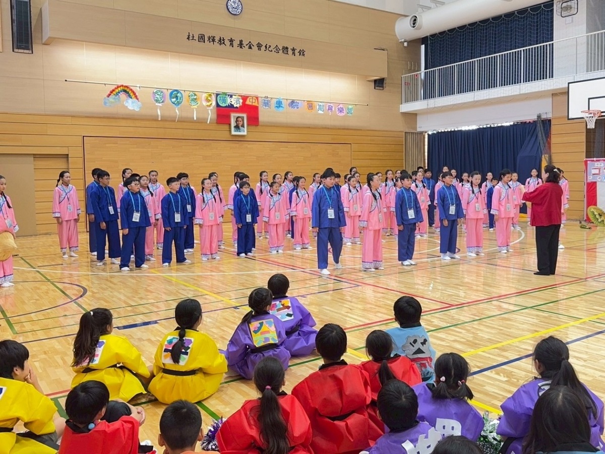 國際教育交流活動，本校合唱團演唱客家歌謠《客家世界》