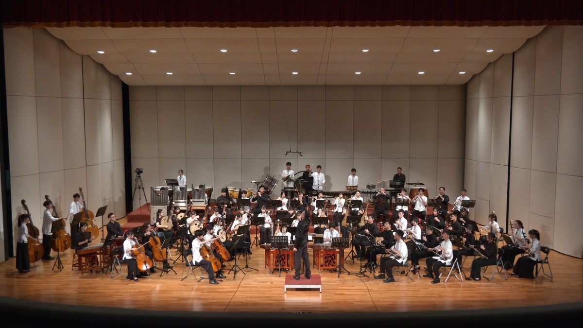 花蓮縣立國風國民中學國樂團成果圖