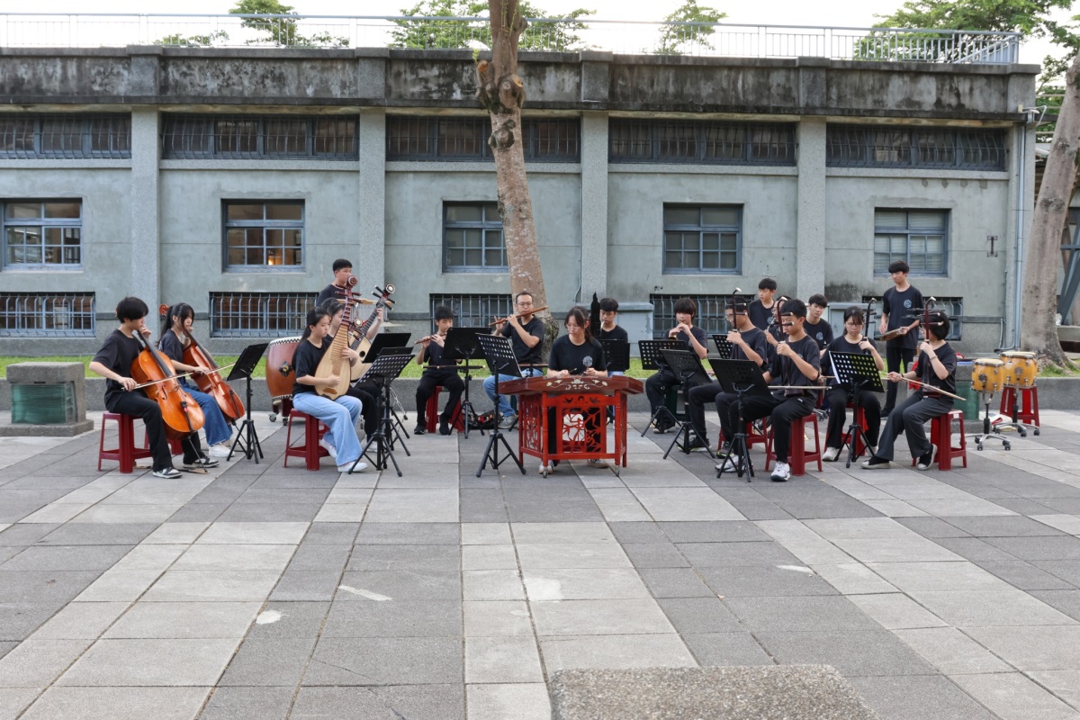 笑傲風月音樂會--孤勇者