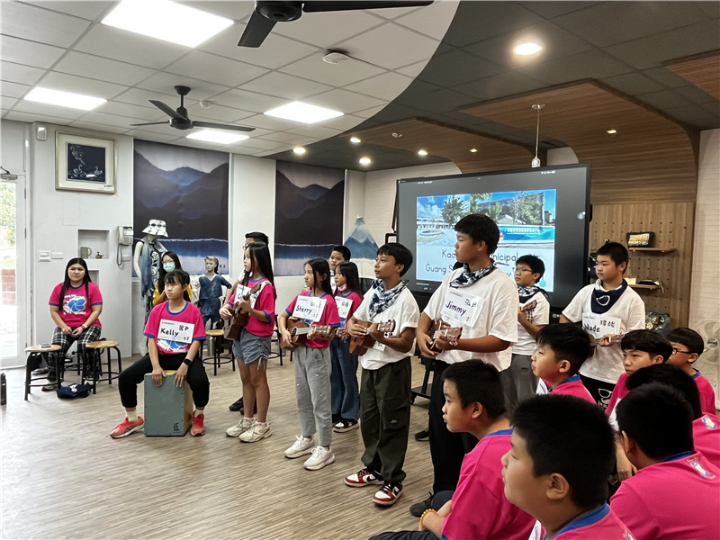 國際教育——與日本國小師生交流視訊演出 