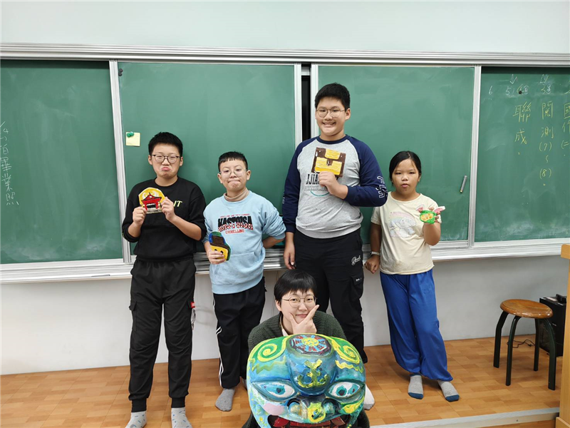 小獅頭彩繪作品成果