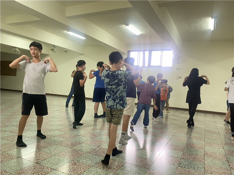 腳部肌肉控制及手勢與腳部的協調