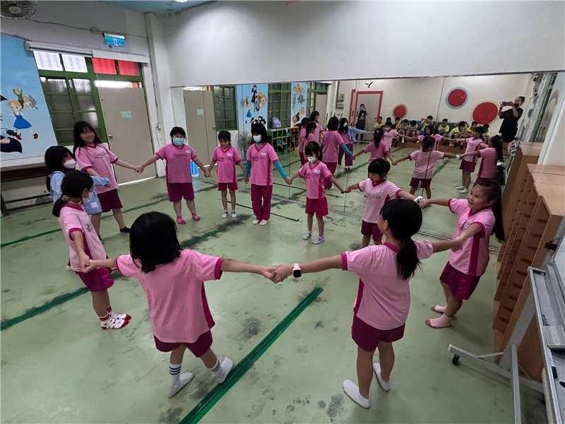台上自信展現風華，大同師生樂效學習，大同藝采風~