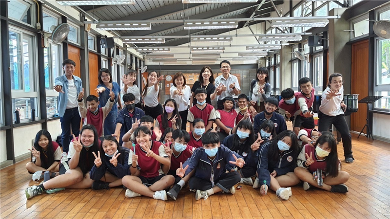 《舞筵自然 譜出創意》呈現後開心合影