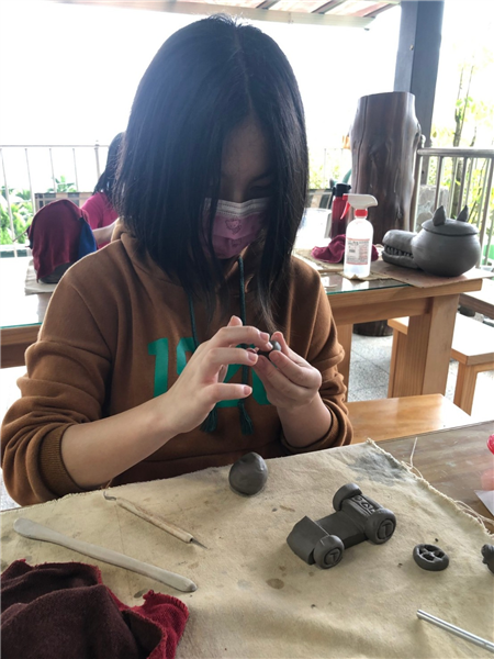 111年陶藝比賽汽車半成品