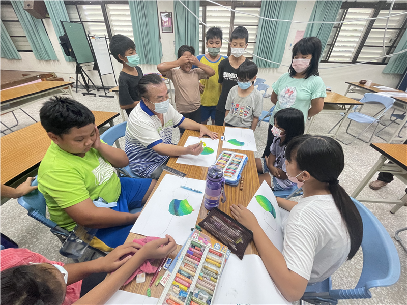 111學年度卓樂國小藝術深耕教學計畫(卓越彩繪樂)_封面照片