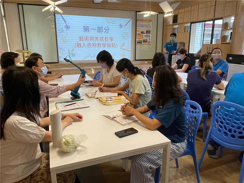 迎春揮毫展現學習成果