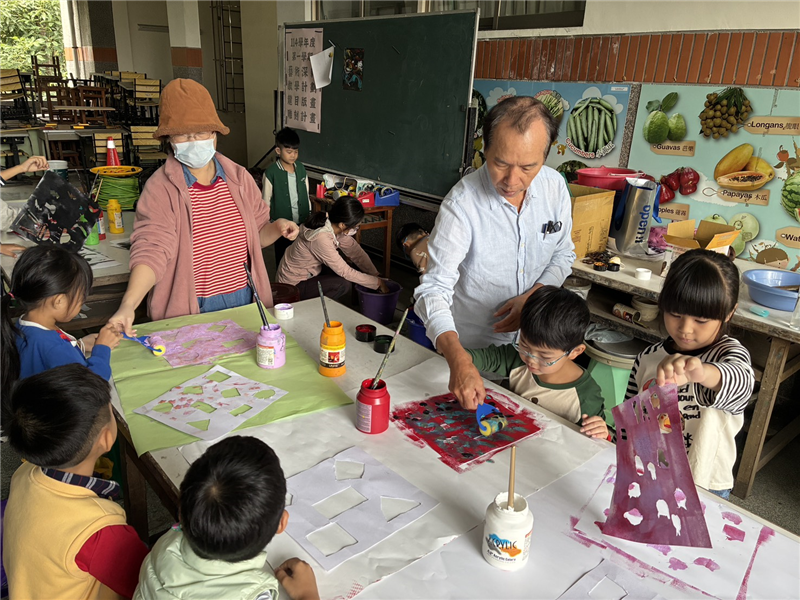 114學年度第1學期高雄市龍目國小藝術深耕教學計畫-龍目版畫雕刻_封面照片