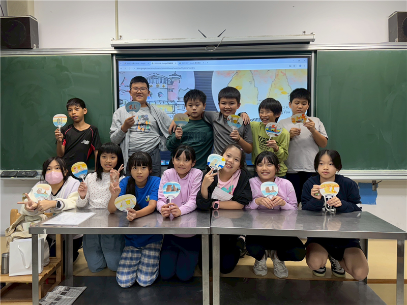 金山八景速寫，製作成扇子。