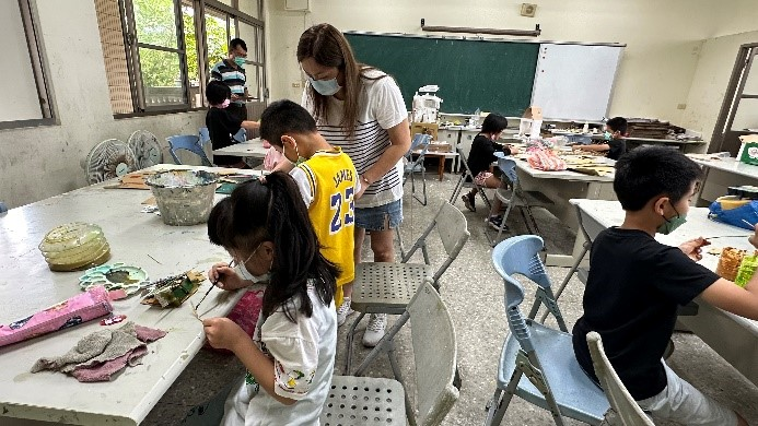 協同教師協助教學