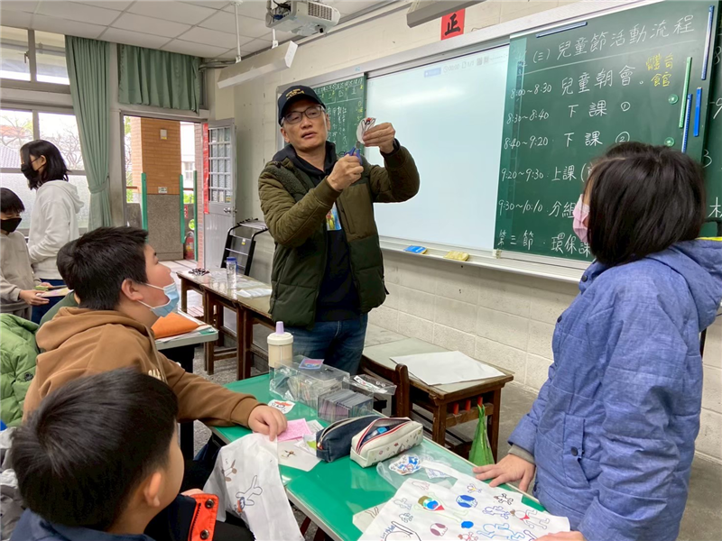 凱斯哈林手做