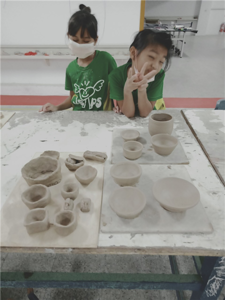 看，這些都是我們的作品唷