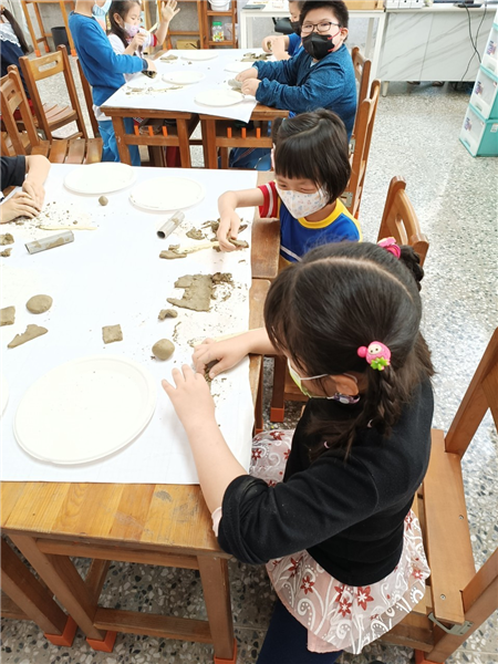 112學年度高雄市水寮國小藝文深耕教學計畫-由古創新.豐富新水寮_封面照片
