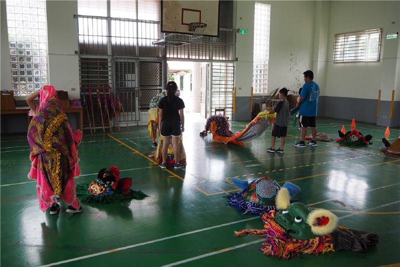 舞獅基本套路練習