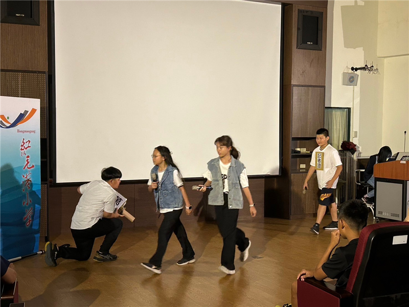 六3表演好忙的蜘蛛