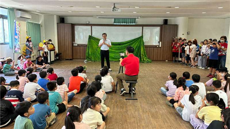 校長勉勵